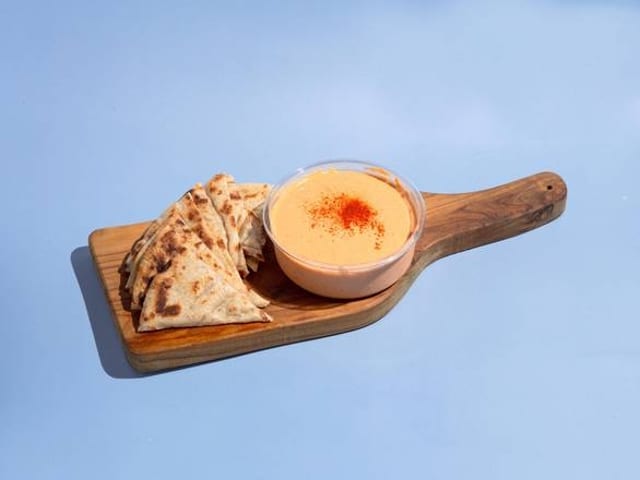 Red Pepper Hummus 16oz.
